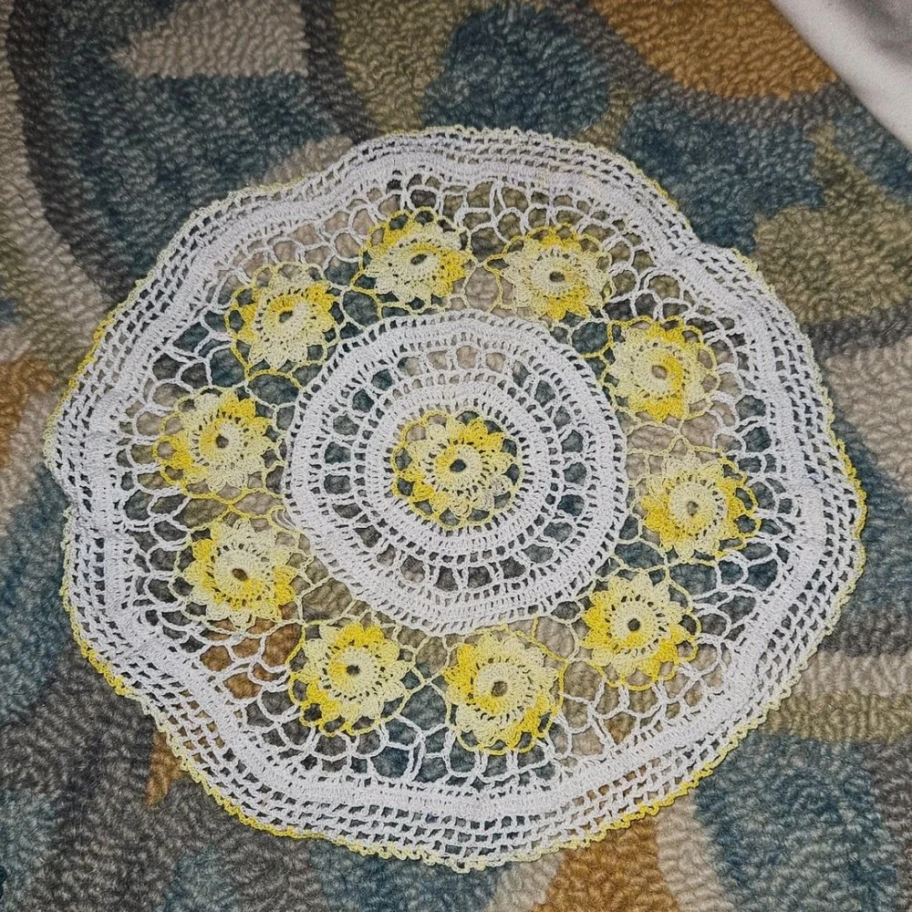 Vintage Handmade Crochet Doily Lot 4pc Floral Lace Green Purple Yellow White